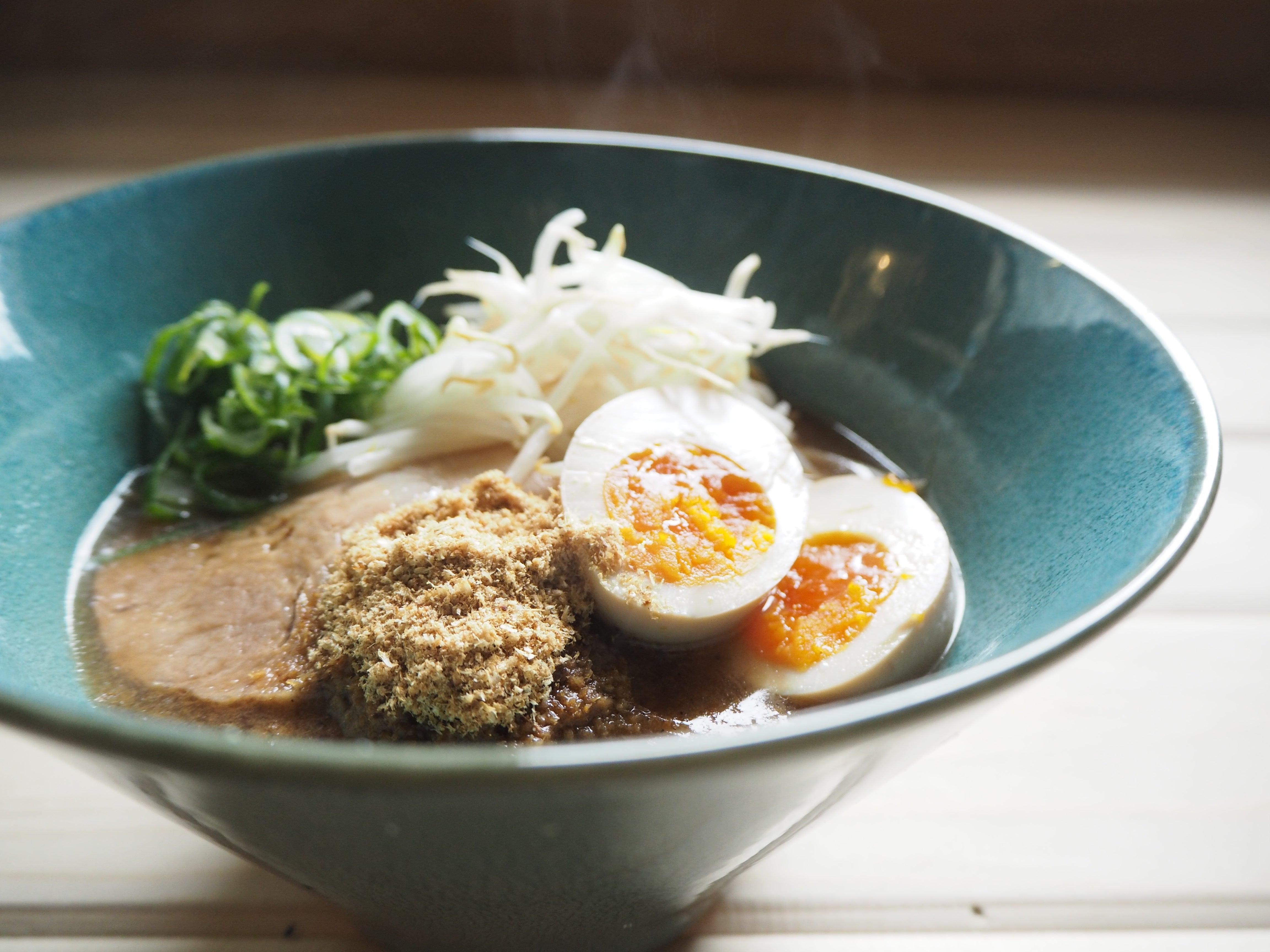 かつお粉でひと工夫!ラーメンがおいしく